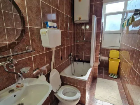 Izdavanje, jednosoban stan, 50m², Preko Morače, Podgorica - image 5