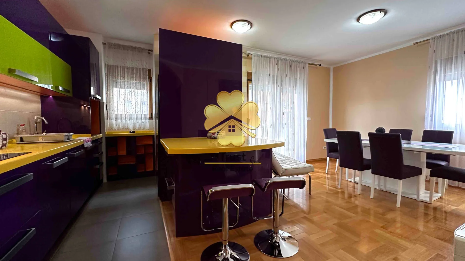 Rent, three bedroom apartment, 120m², City Kvart, Podgorica