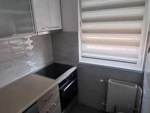 Izdavanje, trosoban stan, 70m², Sajmište, Novi Sad - image 7