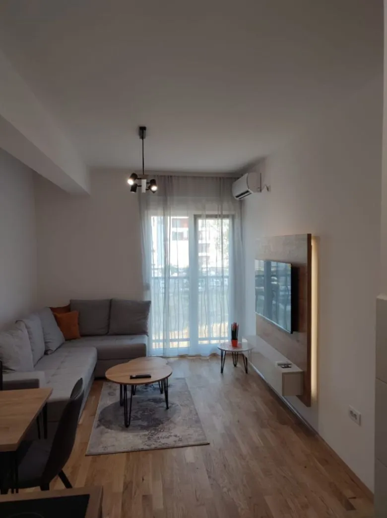 Rent, one bedroom apartment, 36m², Stari Aerodrom, Podgorica