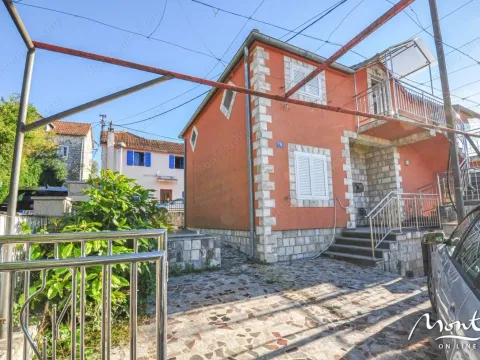Prodaja, kuća, 194m², Tivat, Crna Gora - image 20