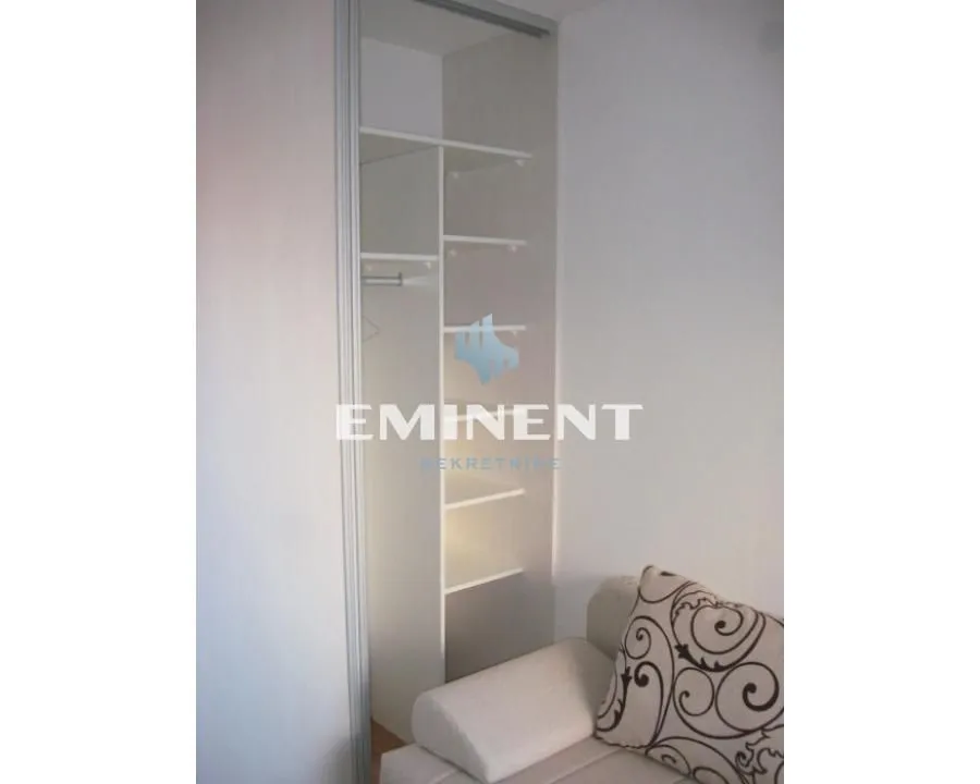Rent, apartment, 32m², Vračar Sve Podlokacije, Beograd