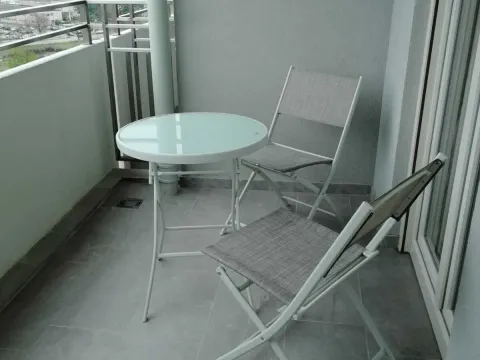 Izdavanje, jednosoban stan, 49m², Central Point, Podgorica - image 8