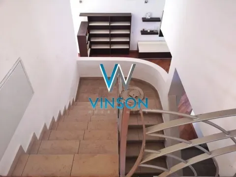 Izdavanje, kuća, 390m², Sremska Kamenica, Petrovaradin - image 8