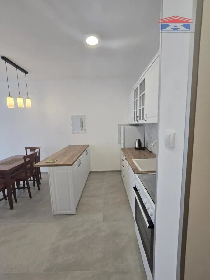 Izdavanje, jednosoban stan, 44m², Telep, Novi Sad Sve Podlokacije