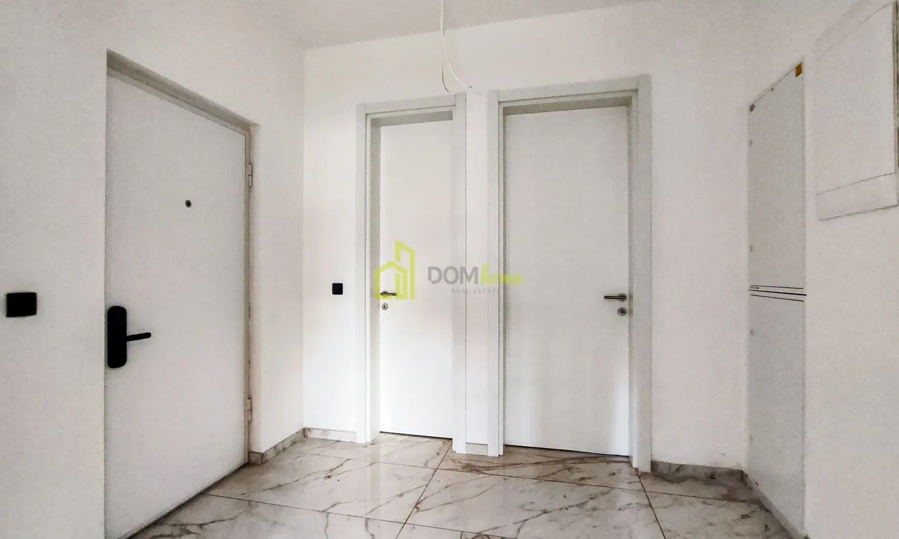 Rent, three bedroom apartment, 140m², Centar, Podgorica