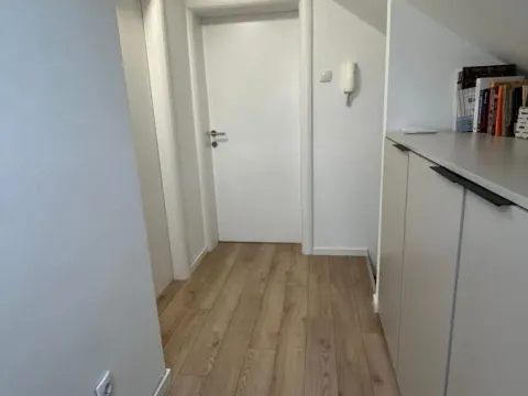 Sale, two bedroom apartment, 80m², Rotkvarija, Novi Sad Sve Podlokacije - image 11