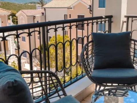 Izdavanje, jednosoban stan, 58m², Luštica Bay, Tivat - image 8