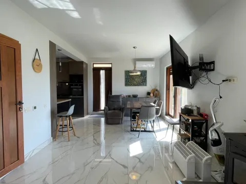 Prodaja, kuća, 250m², Budva, Crna Gora - image 3