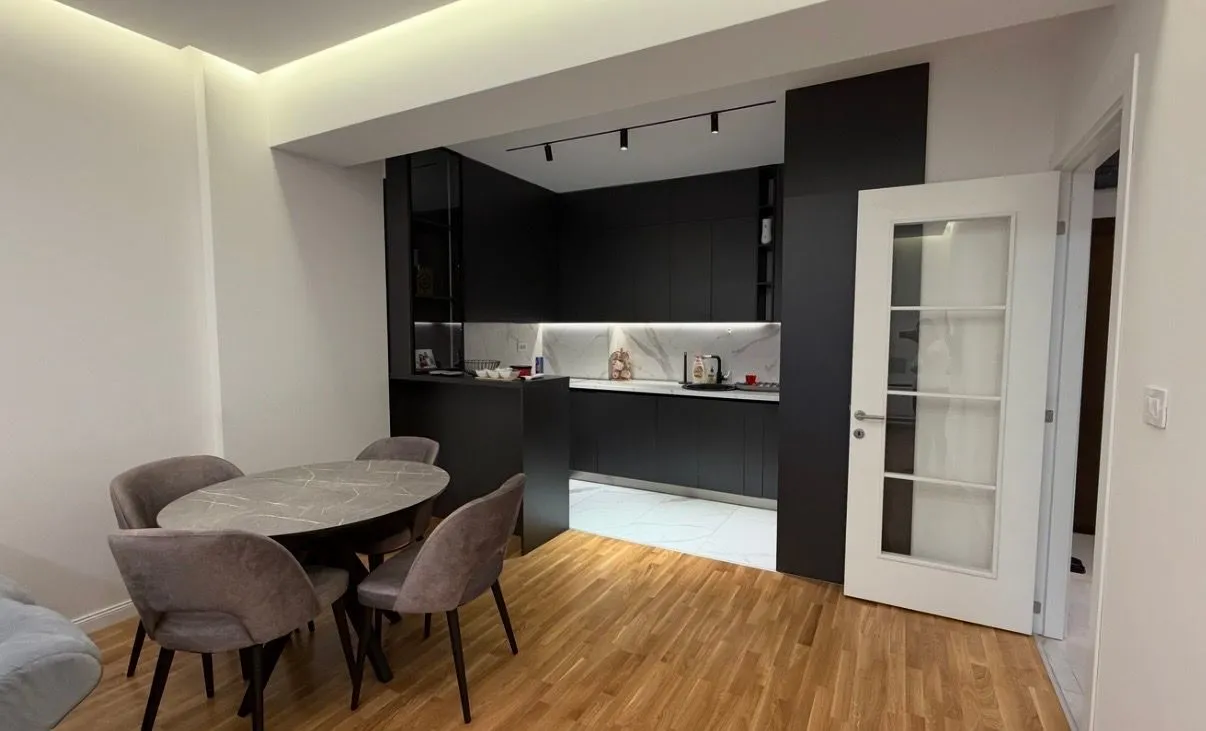 Prodaja, jednosoban stan, 60m², Stara Varoš, Podgorica