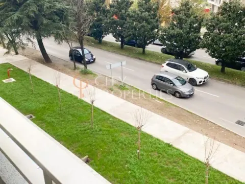 Izdavanje, stan, 40m², Central Point, Podgorica - image 4