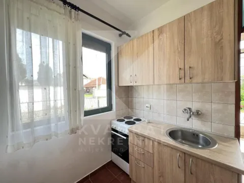 Rent, two bedroom apartment, 80m², Zlatica, Podgorica - image 3