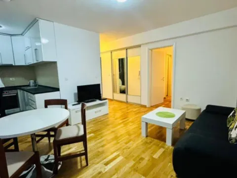 Rent, apartment, 70m², Budva, Crna Gora - image 3