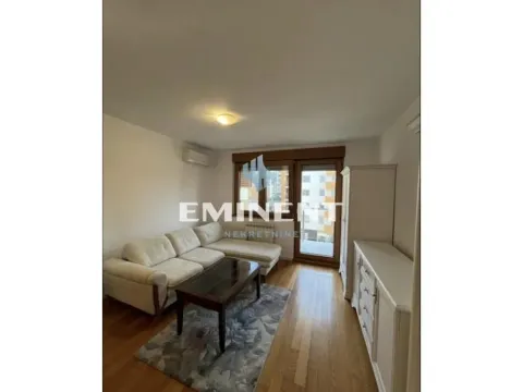 Izdavanje, dvosoban stan, 52m², Novi Beograd Blok 67, Novi Beograd Sve Podlokacije - image 2