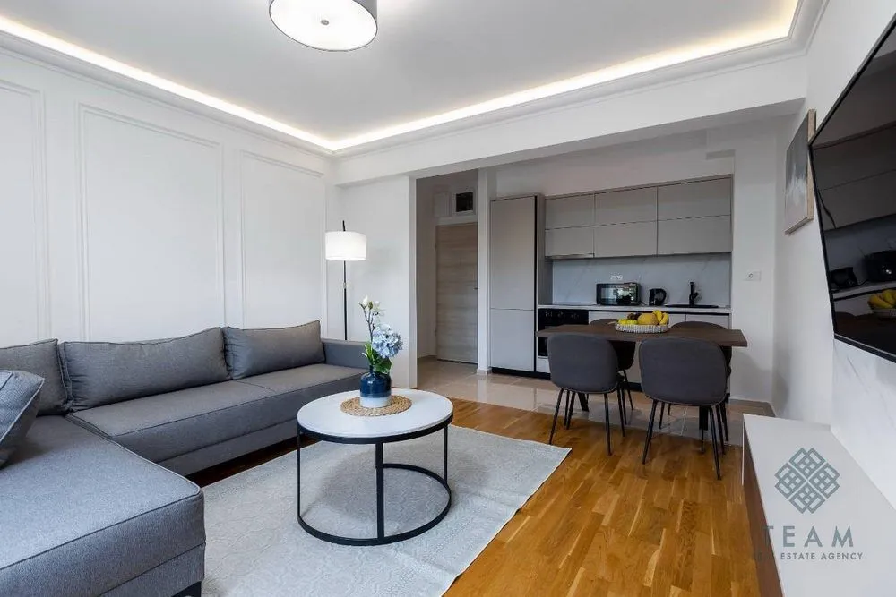 Sale, two bedroom apartment, 67m², Bečići, Budva