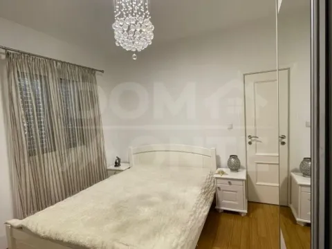 Rent, two bedroom apartment, 100m², Donja Lastva, Tivat - image 4