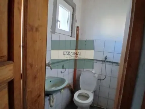 Prodaja, kuća, 536m², XI Kongres, Paraćin - image 10