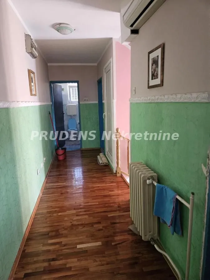 Prodaja, kuća, 250m², Jakovo, Surčin