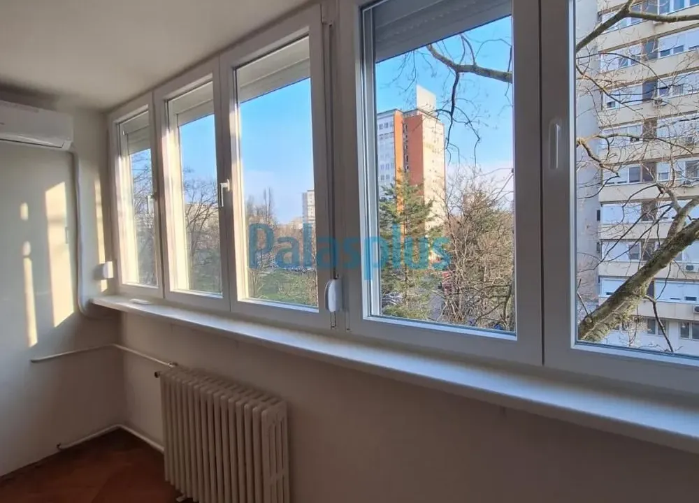 Izdavanje, dvosoban stan, 58m², Novi Beograd Blok 1 Fontana, Novi Beograd Sve Podlokacije