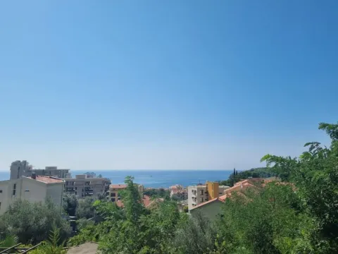Stan in Petrovac