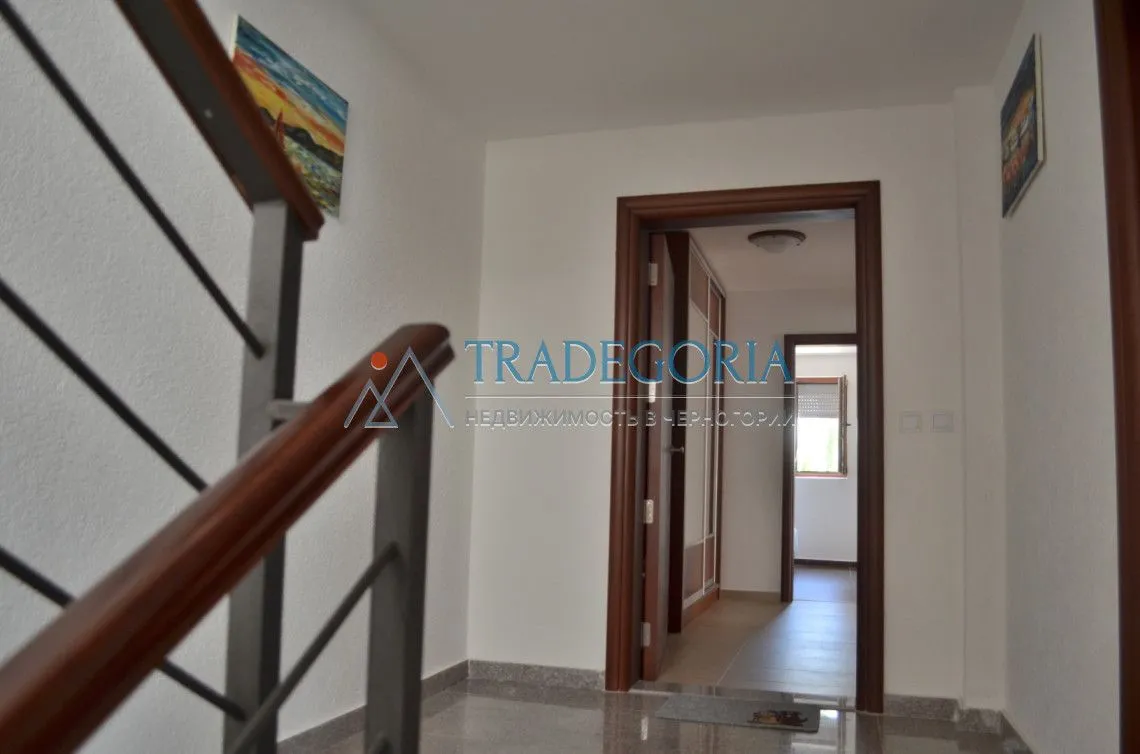 Prodaja, dvosoban stan, 81m², Dobra Voda, Bar