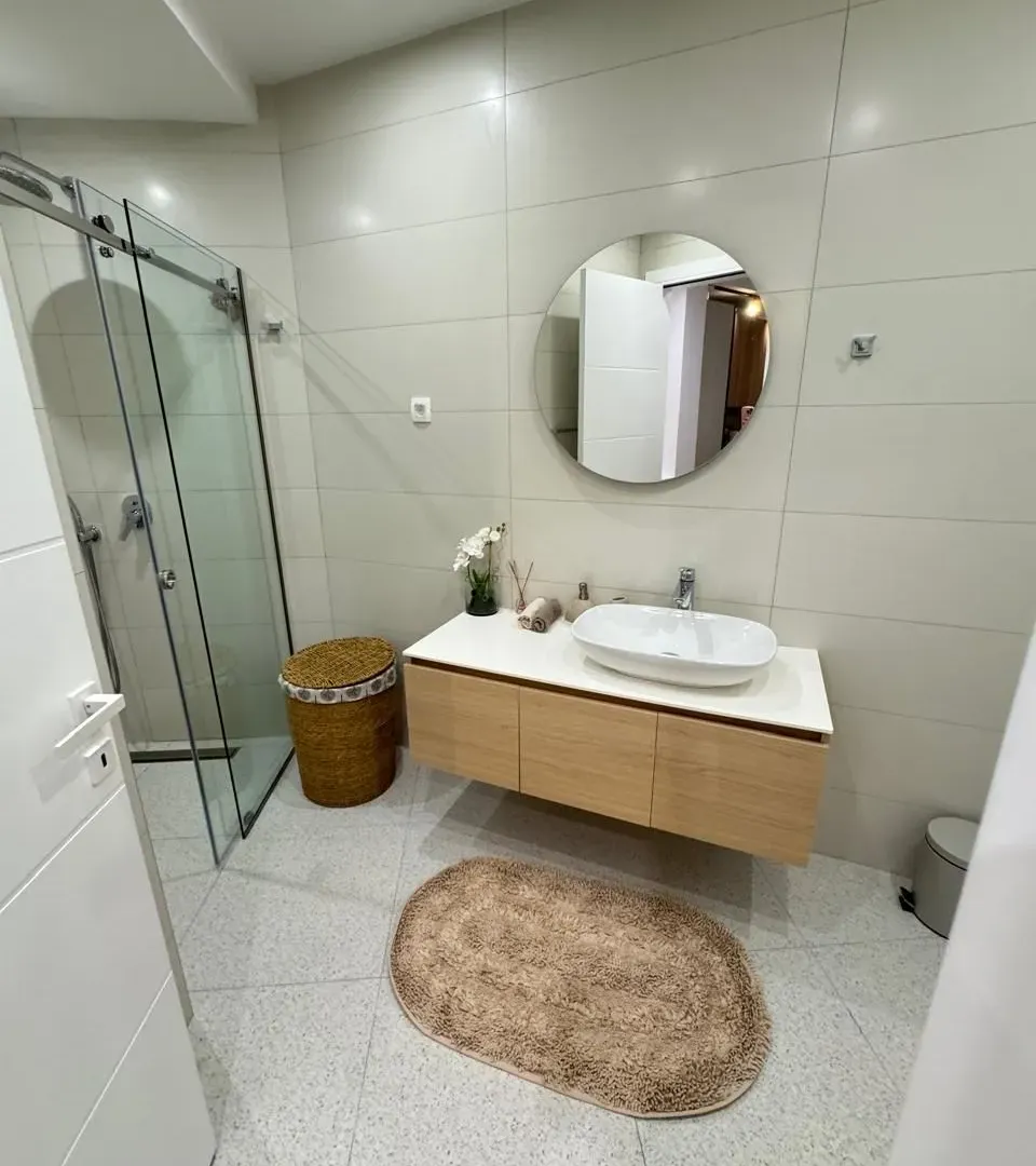 Sale, one bedroom apartment, 54m², Bečići, Budva