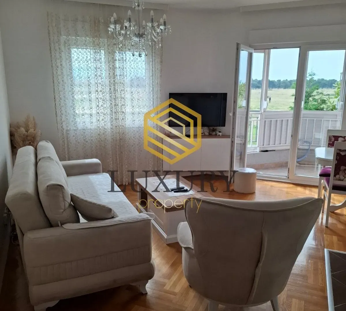 Rent, one bedroom apartment, 50m², Stari Aerodrom, Podgorica