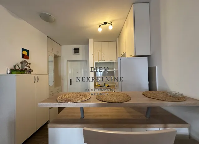 Rent, one bedroom apartment, 40m², Tuški Put, Podgorica