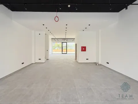 Rent, office space, 100m², City Kej, Podgorica - image 2