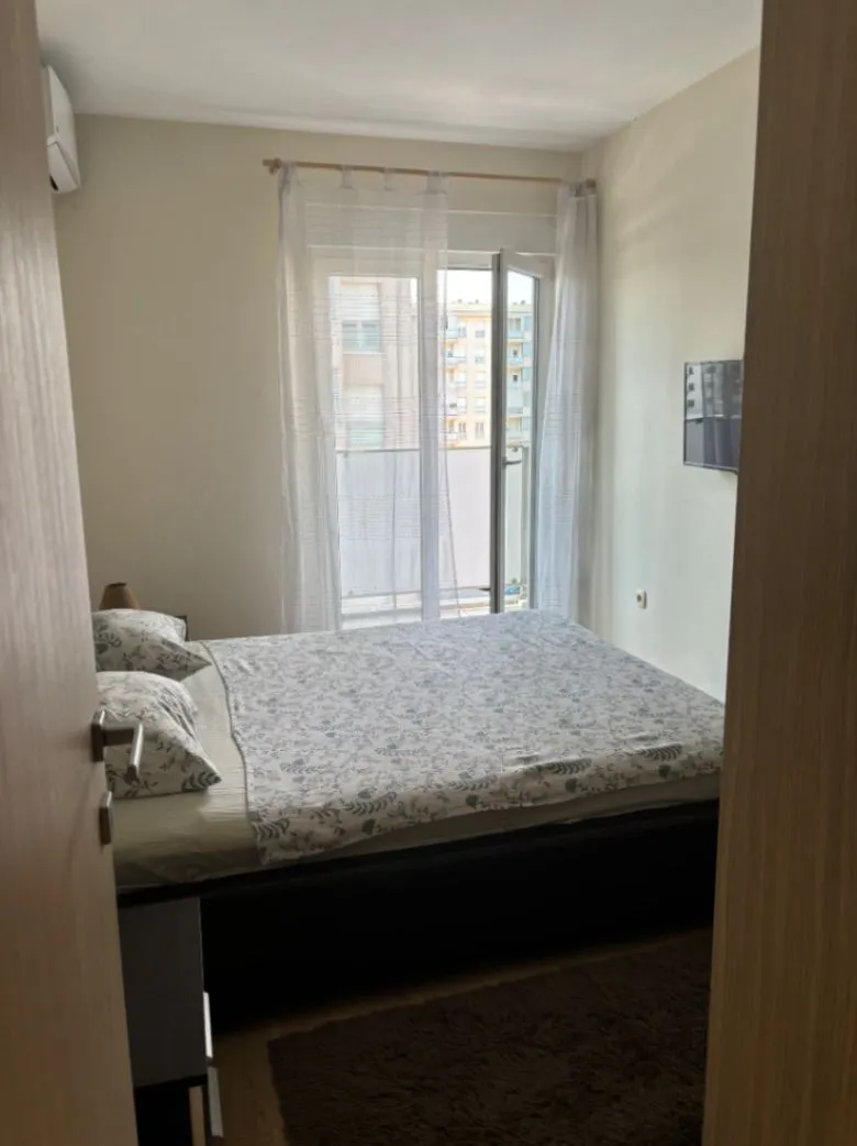 Rent, one bedroom apartment, 54m², City Kvart, Podgorica