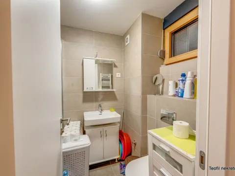 Sale, three bedroom apartment, 81m², Zemun Sve Podlokacije, Beograd - image 13