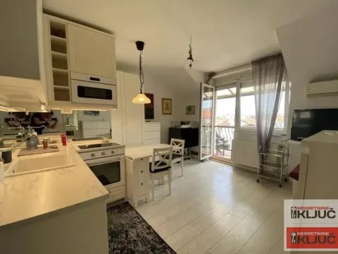 Izdavanje, garsonjera, 28m², Grbavica, Novi Sad Sve Podlokacije - image 2
