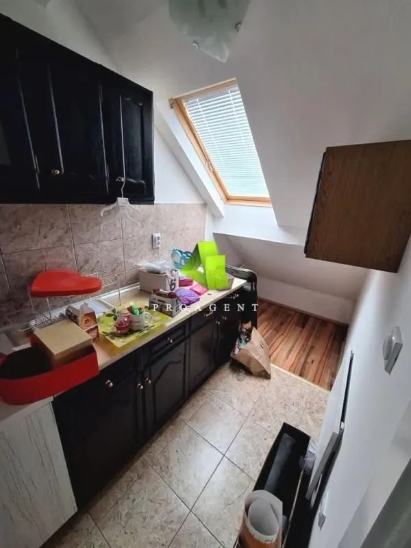 Prodaja, kuća, 300m², Pantelej, Niš