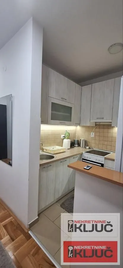 Prodaja, dvosoban stan, 50m², Nova Detelinara, Novi Sad Sve Podlokacije