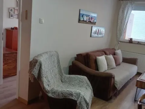 Rent, one bedroom apartment, 40m², Bulevar patrijarha Pavla, Novi Sad Sve Podlokacije - image 2
