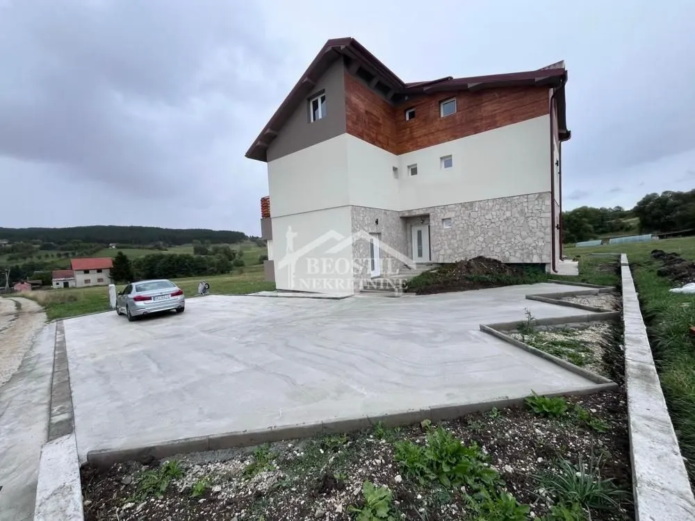 Sale, two bedroom apartment, 32m², Kremna, Užice