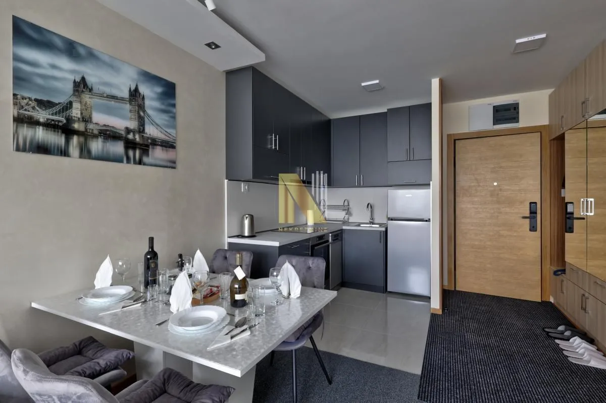 Izdavanje, dvosoban stan, 43m², Spens, Novi Sad Sve Podlokacije