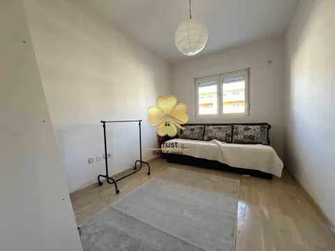 Izdavanje, dvosoban stan, 75m², City Kvart, Podgorica - image 11