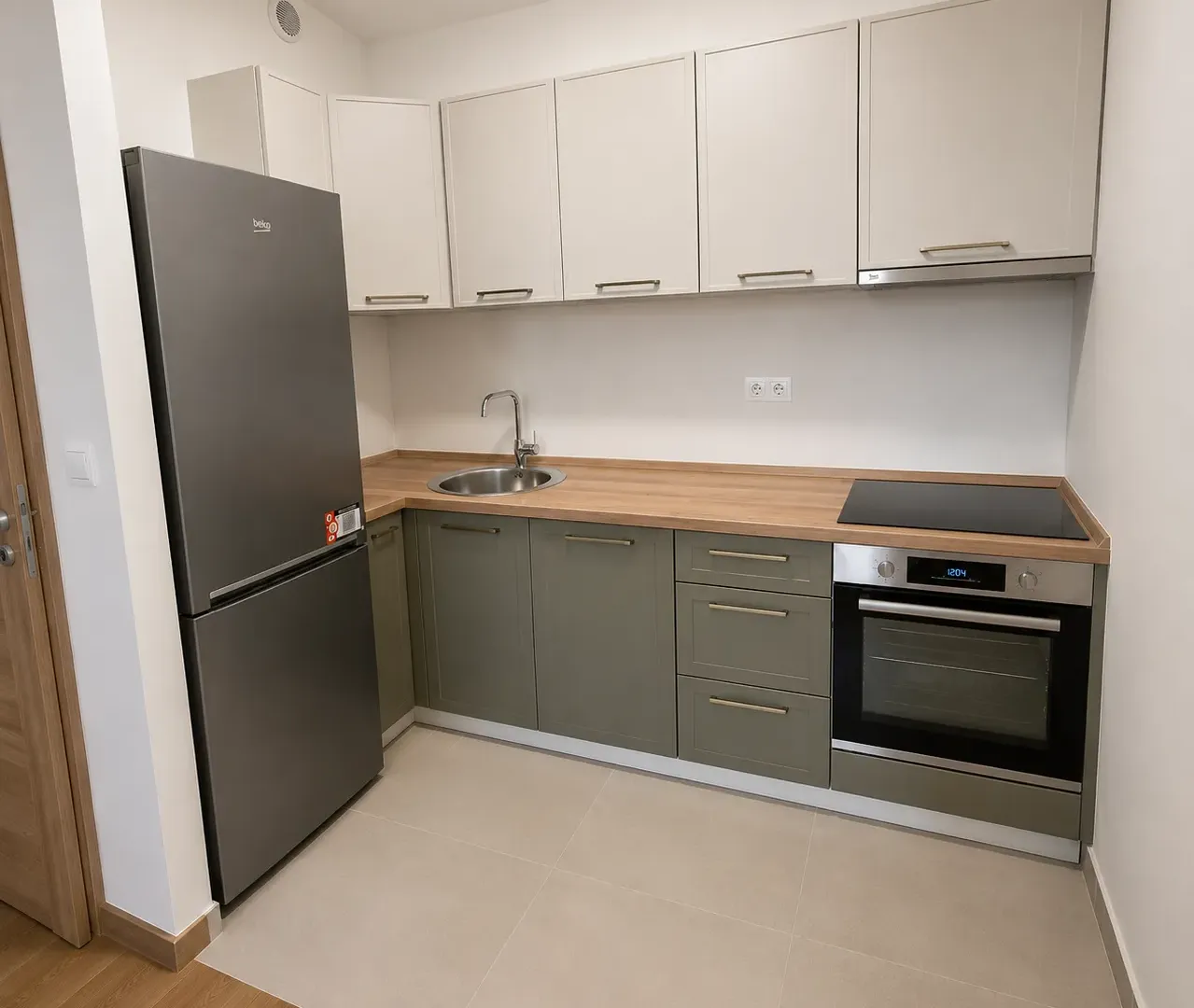 Izdavanje, jednosoban stan, 45m², City Kvart, Podgorica