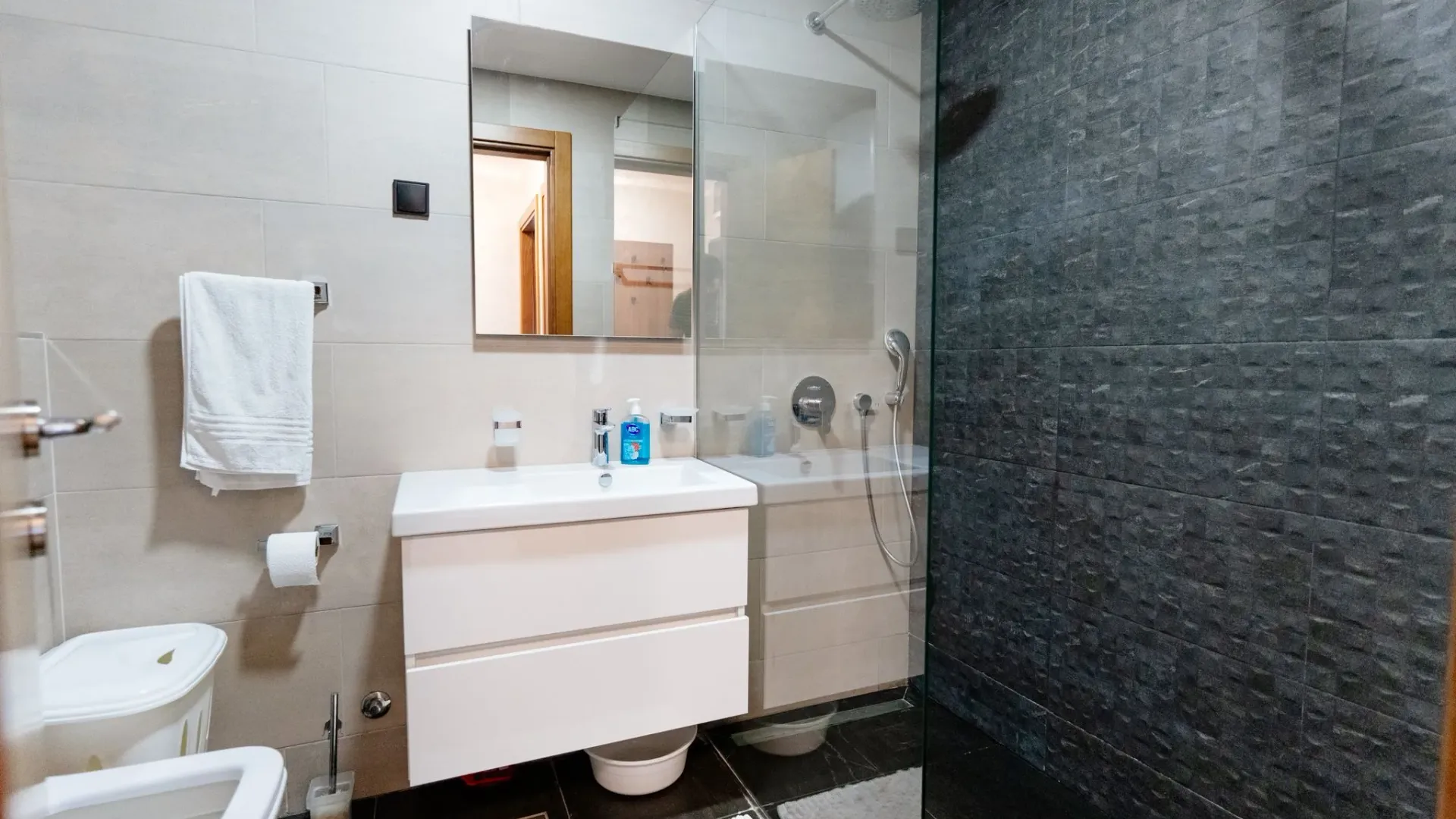 Rent, one bedroom apartment, 48m², Ljubović, Podgorica