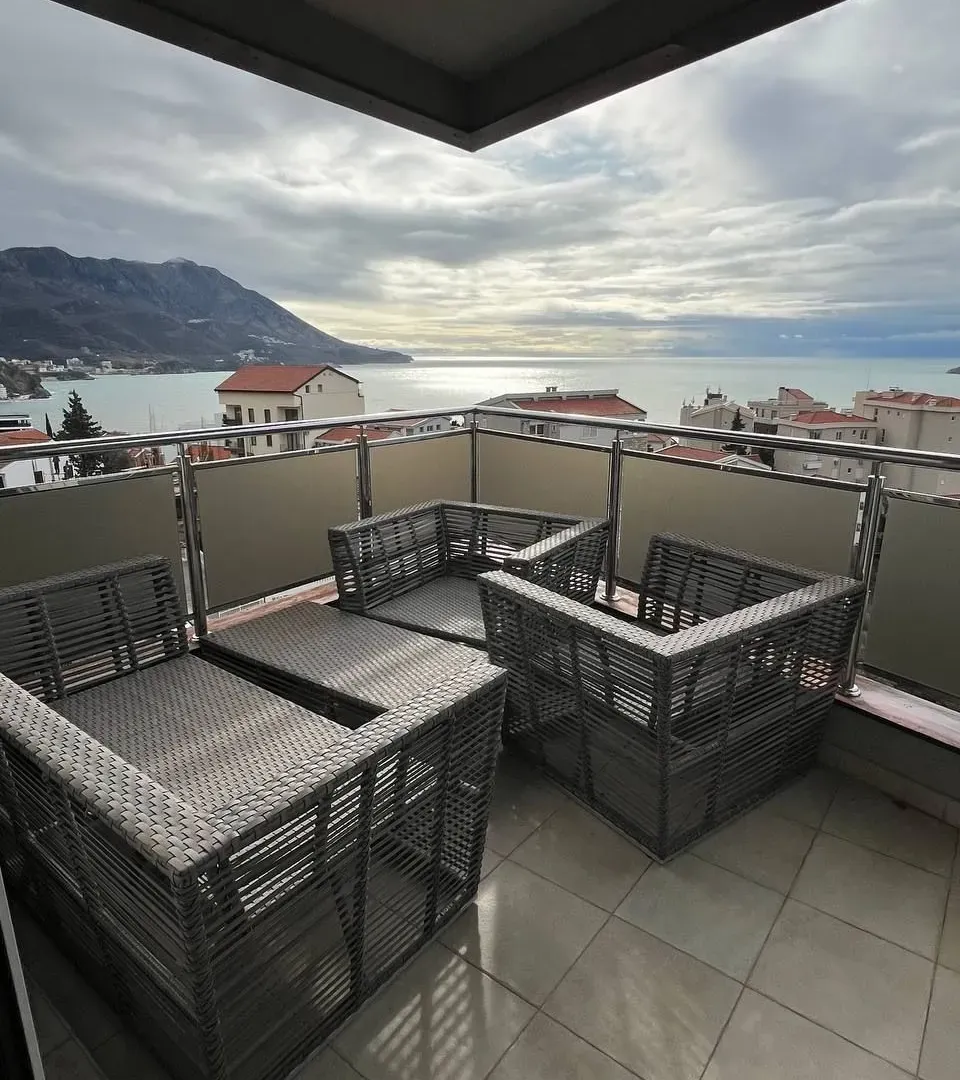 Prodaja, dvosoban stan, 95m², Bečići, Budva