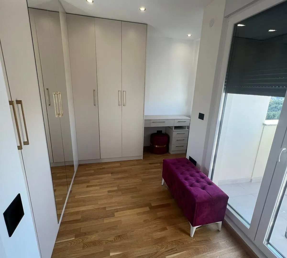 Prodaja, četvorosoban stan, 121m², Rakovica, Beograd