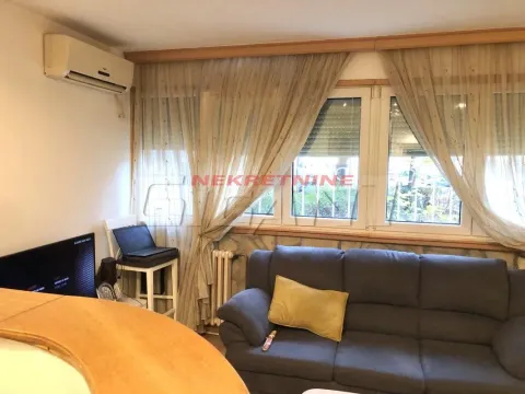 Prodaja, trosoban stan, 81m², Brace Jerković, Voždovac Sve Podlokacije - image 2