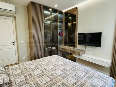 Rent, two bedroom apartment, 72m², Tivat, Crna Gora - image 4