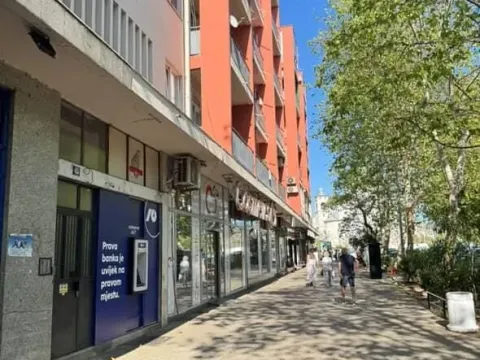 Izdavanje, jednosoban stan, 50m², Preko Morače, Podgorica - image 4