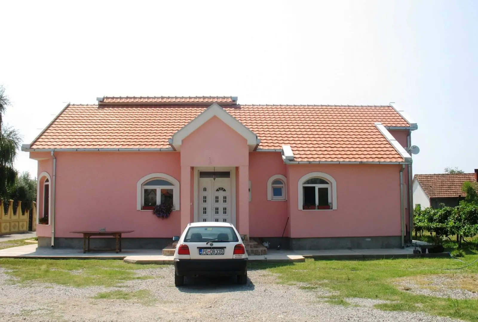 Prodaja, kuća, 180m², Podgorica, Crna Gora