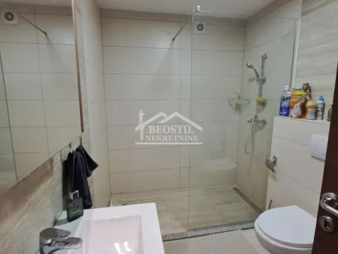 Prodaja, dvosoban stan, 66m², Centar, Stara Pazova - image 7