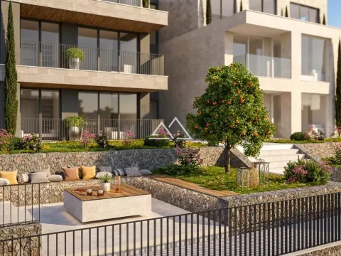 Sale, two bedroom apartment, 75m², Kotor, Crna Gora - image 4