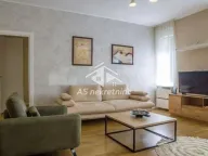 Izdavanje, dvosoban stan, 68m², Kalenić Pijaca, Vračar Sve Podlokacije - image 1