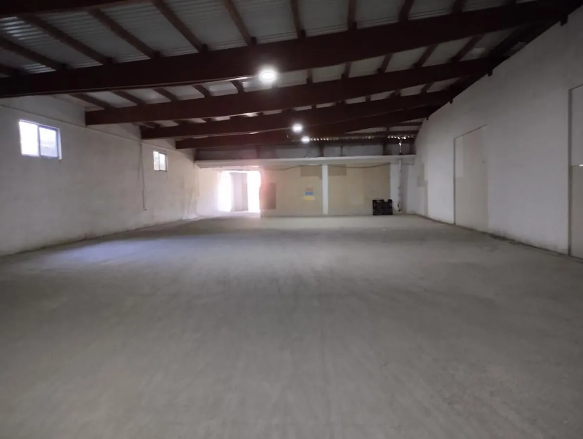 Rent, office space, 780m², Altina, Beograd